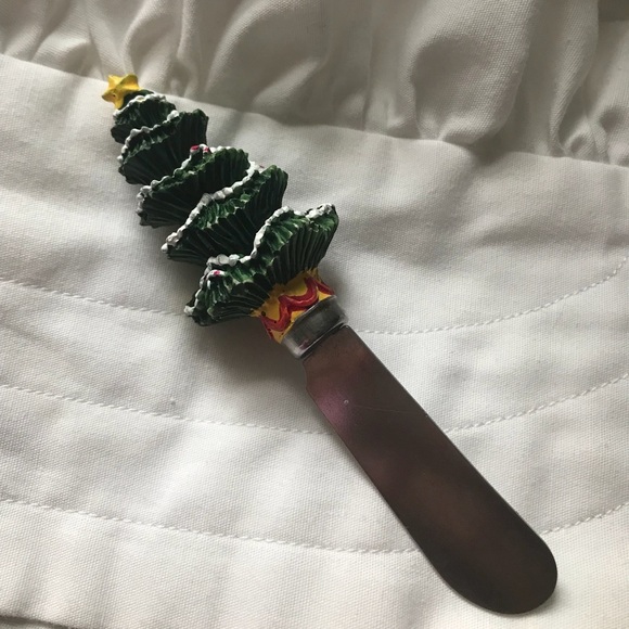 Rare Vintage 1970’s Christmas Tree butter Knife - Picture 2 of 4
